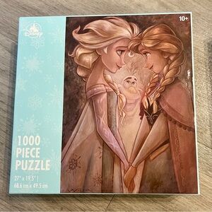 Disney Parks FROZEN 1000 Piece Jigsaw Puzzle with Anna, Elsa, and Olaf!